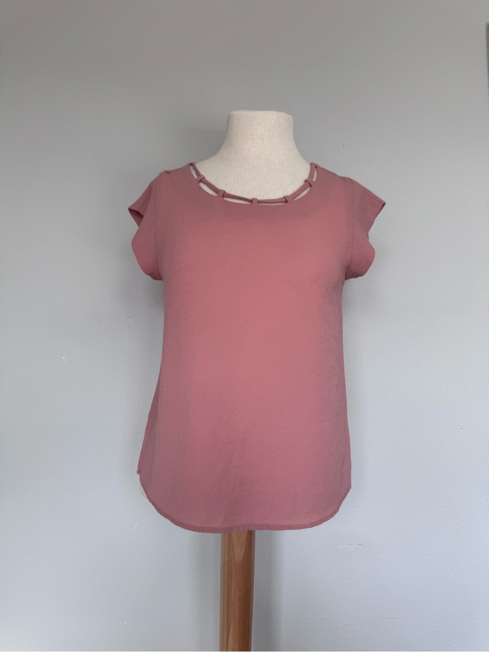 mine Dusty Rose Short Sleeve Top with Cutout Detail